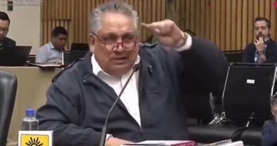 Escándalo en sesión del INE: Acosta Naranjo y Fernández Noroña se lanzan acusaciones por coacción del voto contra Xóchitl Gálvez