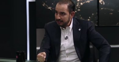 Marko Cortés insta a candidato de Movimiento Ciudadano a declinar a favor de Xóchitl Gálvez en entrevista con Latinus