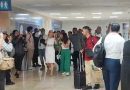 Claudia Sheinbaum recibe abucheos en Veracruz: Pasajeros del aeropuerto le gritan “fuera, fuera, fuera Morena” y “rateros, rateros”