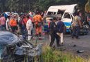 Choque entre transporte público y vehículo particular en la Vía Corta Cunduacán-Villahermosa en Tabasco resulta en 12 víctimas mortales