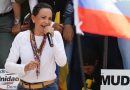 Frente a un Nicolás Maduro desesperado que quiere censurar las redes sociales, María Corina Machado llama a los venezolanos a luchar hasta el final de la dictadura venezolana, que está cada vez más cerca