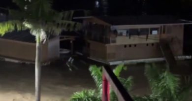El río Tuxpan se llevó emblemático restaurante de mariscos “El Atracadero”: Veracruz bajo el agua tras el paso de “Priscilla” y “Raymond”