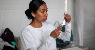 Salud confirma nuevo virus de influenza y lo minimiza: “no hay alarma”, pese a hospitales rebasados y sin vacunas