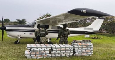 Otra vez Tabasco en la ruta del narco: avioneta con matrícula de EU aterriza con media tonelada de cocaína ante la mirada del Estado