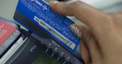 Mexicanos se ahogan en deudas: sube la morosidad mientras inflación y tasas exprimen a las familias