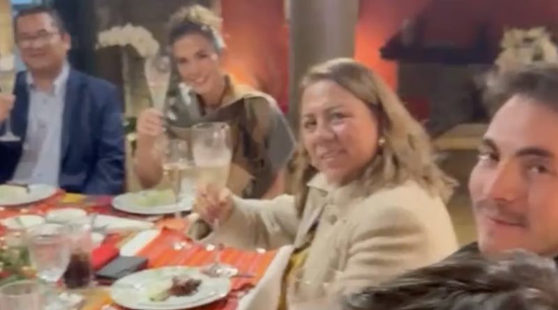 Contratistas millonarios del INE brindan por Guadalupe Taddei y agradecen su apoyo al “proyecto”